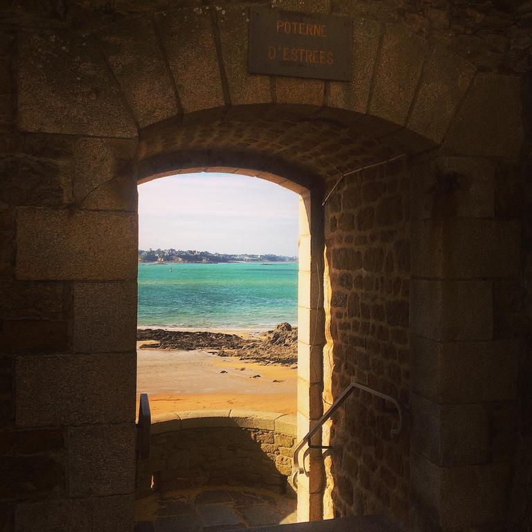 Apartment Le 1725 Saint-Malo Extérieur photo